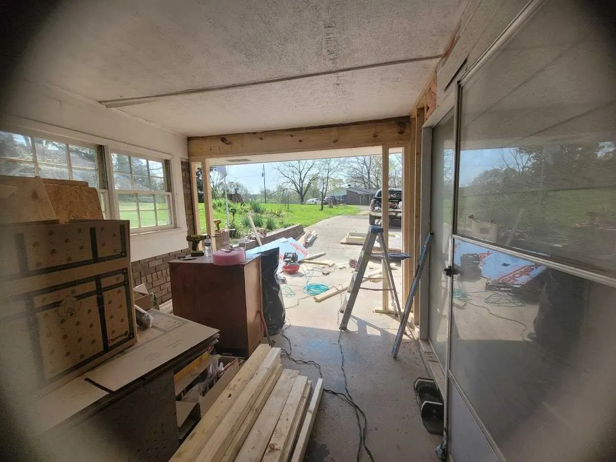 Air movers and dehumidifier for Drying & Dehumidification in Gulf Park Estates